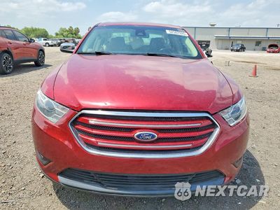 Piąte zdjęcie samochodu w środku: 2017 FORD TAURUS VIN:1FAHP2F89HG102610 - miniatura
