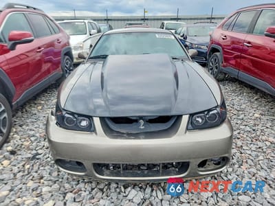 Piąte zdjęcie samochodu w środku: 2003 FORD MUSTANG COBRA SVT VIN:1FAFP48Y93F300084 - miniatura