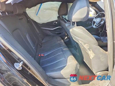 Zdjęcie 10 z 12 samochodu: 2024 BMW 330XI VIN:3MW89FF01R8E17386 - miniatura