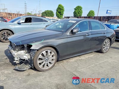 2022 MERCEDES-BENZ E CLASS W1KZF8DBXNB025408 - główne zdjęcie licytacji z USA - miniatura