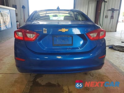 Zdjęcie 6 z 12 samochodu: 2017 CHEVROLET CRUZE LT VIN:1G1BE5SM3H7110561 - miniatura