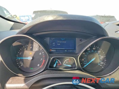 Zdjęcie 9 z 13 samochodu: 2015 FORD ESCAPE SE VIN:1FMCU0G77FUC34556 - miniatura