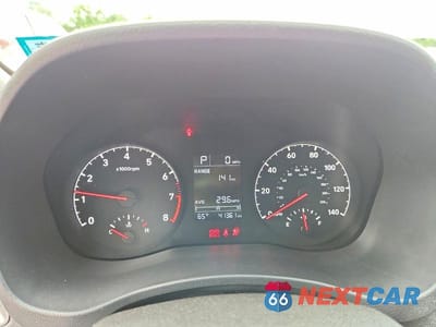 Zdjęcie 9 z 13 samochodu: 2018 HYUNDAI ACCENT SE VIN:3KPC24A36JE025453 - miniatura