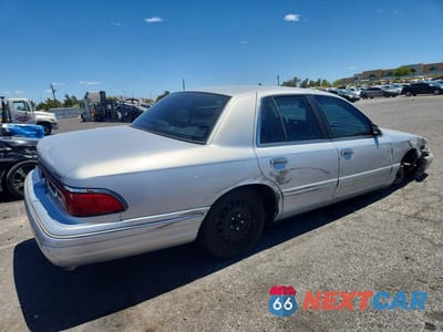 Trzecie zdjęcie samochodu z tyłu: 1997 MERCURY GRAND MARQUIS LS VIN:2MELM75W1VX637543 - miniatura