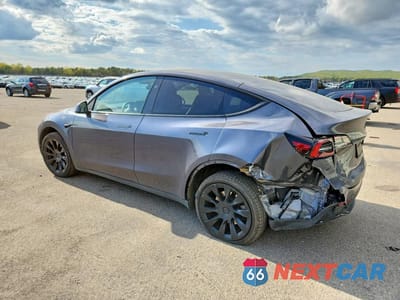 Drugie zdjęcie samochodu z przodu: 2023 TESLA MODEL Y VIN:7SAYGDEE9PA155622 - miniatura