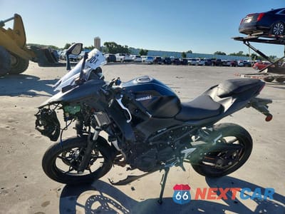 Trzecie zdjęcie samochodu z tyłu: 2026 KAWASAKI EX500 VIN:ML5EXGG13TDA79537 - miniatura