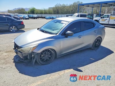 2016 SCION IA BASE 3MYDLBZV9GY101252 - główne zdjęcie licytacji z USA - miniatura