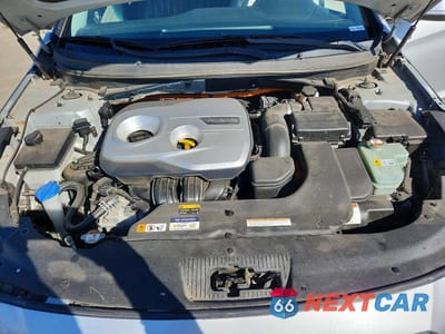 Zdjęcie 11 z 12 samochodu: 2017 HYUNDAI SONATA HYBRID SE VIN:KMHE24L18HA057642 - miniatura