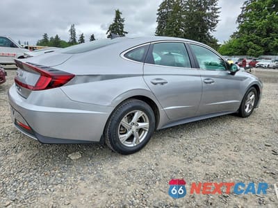 Trzecie zdjęcie samochodu z tyłu: 2021 HYUNDAI SONATA SE VIN:5NPEG4JA0MH091456 - miniatura