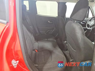 Zdjęcie 11 z 13 samochodu: 2022 JEEP RENEGADE LATITUDE VIN:ZACNJDB16NPN50575 - miniatura