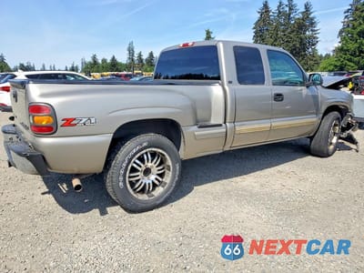 Trzecie zdjęcie samochodu z tyłu: 2001 CHEVROLET SILVERADO K1500 VIN:1GCEK19T21Z282805 - miniatura