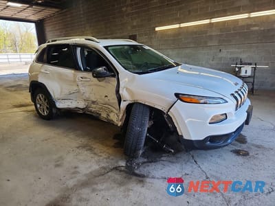 Czwarte zdjęcie samochodu z boku: 2016 JEEP CHEROKEE LATITUDE VIN:1C4PJMCS7GW142420 - miniatura