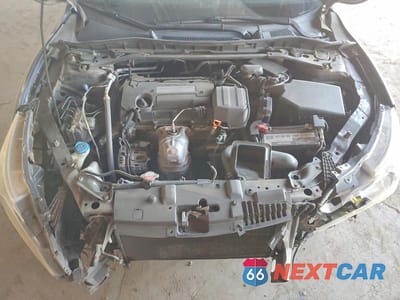 Zdjęcie 11 z 12 samochodu: 2016 HONDA ACCORD EX VIN:1HGCR2F75GA000360 - miniatura