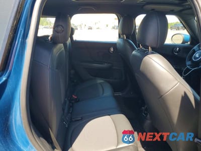 Zdjęcie 10 z 12 samochodu: 2022 MINI COOPER COUNTRYMAN VIN:WMZ23BR04N3N37457 - miniatura