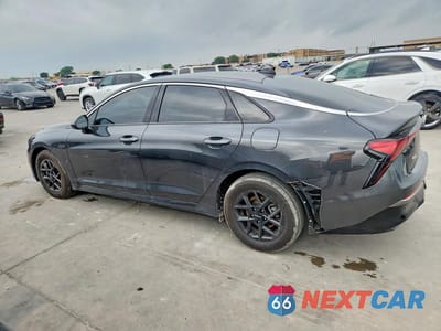 Drugie zdjęcie samochodu z przodu: 2025 KIA K5 LXS VIN:KNAG24J7XS5384948 - miniatura