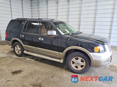 Czwarte zdjęcie samochodu z boku: 2004 FORD EXPEDITION EDDIE BAUER VIN:1FMRU17W94LB62141 - miniatura