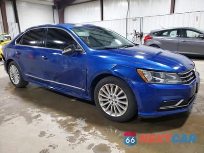 Czwarte zdjęcie samochodu z boku: 2016 VOLKSWAGEN PASSAT SE VIN:1VWBT7A33GC007919 - miniatura