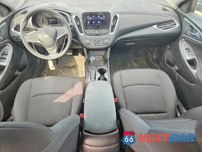 Zdjęcie 8 z 12 samochodu: 2019 CHEVROLET MALIBU LS VIN:1G1ZB5ST0KF197136 - miniatura