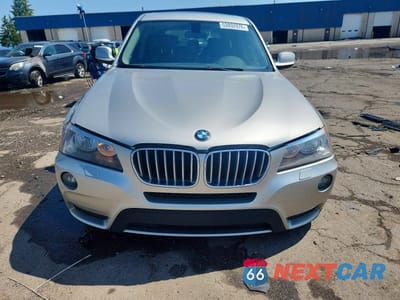 Piąte zdjęcie samochodu w środku: 2014 BMW X3 XDRIVE28I VIN:5UXWX9C58E0D14554 - miniatura