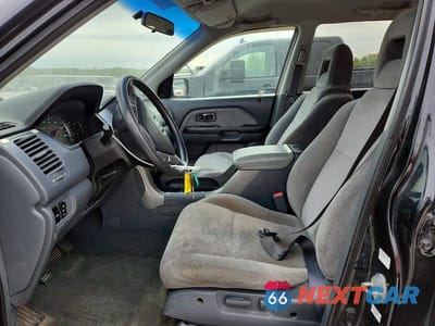 Zdjęcie 7 z 13 samochodu: 2005 HONDA PILOT EX VIN:2HKYF18435H538720 - miniatura