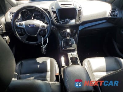 Zdjęcie 8 z 12 samochodu: 2014 FORD ESCAPE TITANIUM VIN:1FMCU0JX2EUA50892 - miniatura