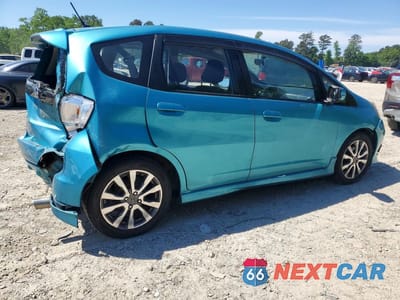 Trzecie zdjęcie samochodu z tyłu: 2013 HONDA FIT SPORT VIN:JHMGE8H54DC031785 - miniatura