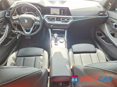 Zdjęcie 8 z 12 samochodu: 2021 BMW 330I VIN:3MW5R1J01M8B98046 - miniatura