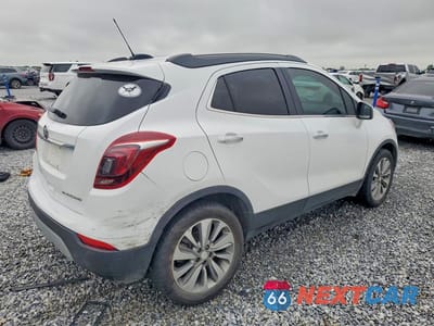 Trzecie zdjęcie samochodu z tyłu: 2020 BUICK ENCORE PREFERRED VIN:KL4CJASB8LB000555 - miniatura