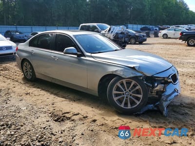 Czwarte zdjęcie samochodu z boku: 2018 BMW 320 I VIN:WBA8A9C54JAD28030 - miniatura