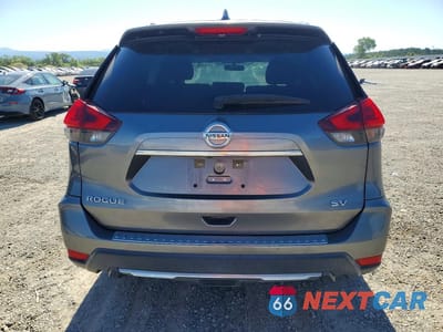 Zdjęcie 6 z 12 samochodu: 2018 NISSAN ROGUE SV VIN:KNMAT2MT8JP606148 - miniatura