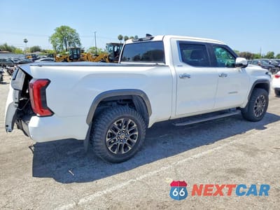 Trzecie zdjęcie samochodu z tyłu: 2022 TOYOTA TUNDRA CREWMAX LIMITED VIN:5TFJA5BC3NX001048 - miniatura