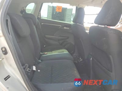 Zdjęcie 10 z 13 samochodu: 2015 HONDA FIT LX VIN:3HGGK5H59FM751918 - miniatura