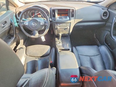 Zdjęcie 8 z 11 samochodu: 2013 NISSAN MAXIMA 3.5 S VIN:1N4AA5AP5DC839114 - miniatura