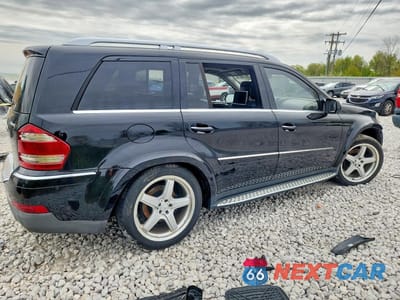 Trzecie zdjęcie samochodu z tyłu: 2009 MERCEDES-BENZ GL 550 4MATIC VIN:4JGBF86E69A467998 - miniatura