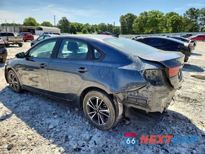 Drugie zdjęcie samochodu z przodu: 2022 KIA FORTE LXS VIN:3KPF24AD3NE458000 - miniatura
