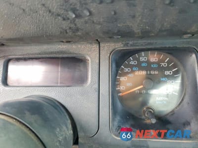 Zdjęcie 9 z 12 samochodu: 1994 JEEP WRANGLER / YJ SAHARA VIN:1J4FY49S0RP459073 - miniatura