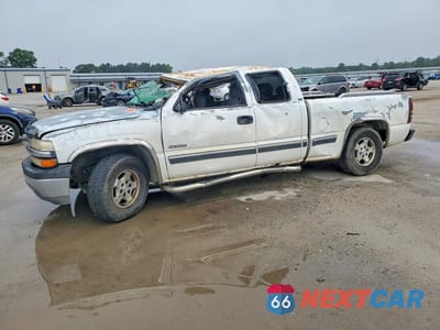 2001 CHEVROLET SILVERADO C1500 2GCEC19T311182766 - główne zdjęcie licytacji z USA - miniatura