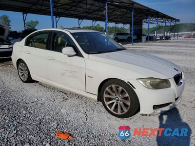 Czwarte zdjęcie samochodu z boku: 2011 BMW 328 I VIN:WBAPH7C57BE850461 - miniatura