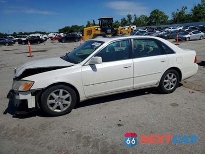 2000 TOYOTA AVALON XLS 4T1BF28B2YU105194 - główne zdjęcie licytacji z USA - miniatura