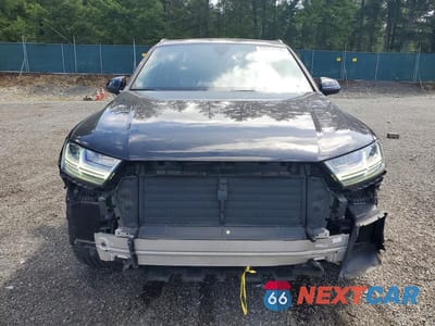 Piąte zdjęcie samochodu w środku: 2017 AUDI Q7 PREMIUM PLUS VIN:WA1LAAF7XHD023661 - miniatura