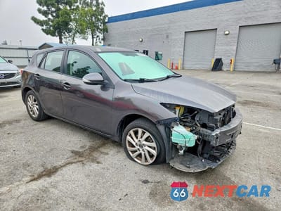 Czwarte zdjęcie samochodu z boku: 2013 MAZDA 3 I VIN:JM1BL1MP2D1769077 - miniatura
