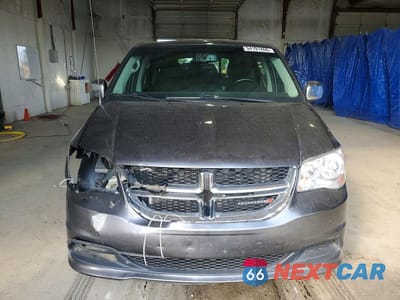 Piąte zdjęcie samochodu w środku: 2017 DODGE GRAND CARAVAN SE VIN:2C4RDGBG0HR844068 - miniatura