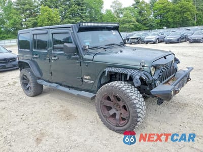 Czwarte zdjęcie samochodu z boku: 2011 JEEP WRANGLER UNLIMITED SAHARA VIN:1J4BA5H15BL532579 - miniatura