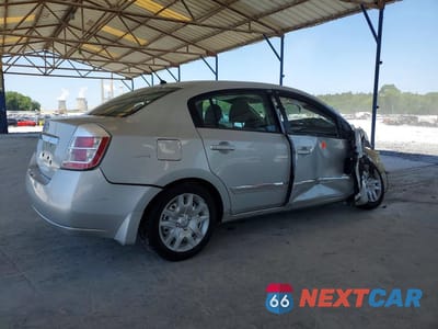 Trzecie zdjęcie samochodu z tyłu: 2010 NISSAN SENTRA 2.0 VIN:3N1AB6AP2AL672906 - miniatura