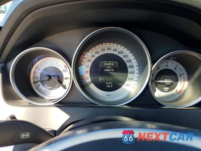 Zdjęcie 9 z 12 samochodu: 2015 MERCEDES-BENZ C 250 VIN:WDDGJ4HB0FG383999 - miniatura