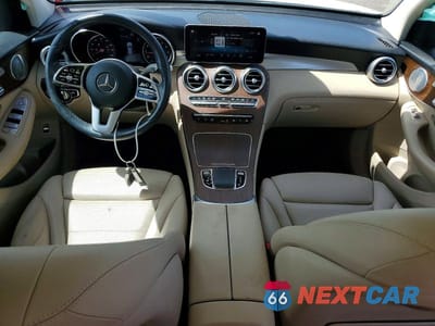 Zdjęcie 8 z 13 samochodu: 2020 MERCEDES-BENZ GLC 300 4MATIC VIN:WDC0G8EBXLF701242 - miniatura