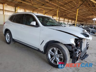 Czwarte zdjęcie samochodu z boku: 2019 BMW X3 SDRIVE30I VIN:5UXTR7C56KLR50513 - miniatura