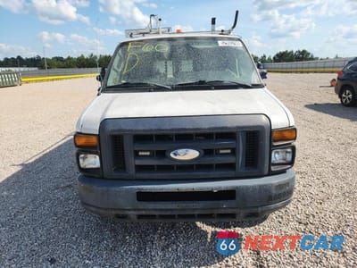 Piąte zdjęcie samochodu w środku: 2014 FORD ECONOLINE E150 VAN VIN:1FTNE1EW3EDA66956 - miniatura