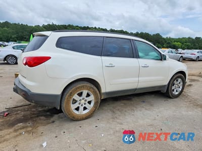 Trzecie zdjęcie samochodu z tyłu: 2012 CHEVROLET TRAVERSE LT VIN:1GNKRJED2CJ139276 - miniatura