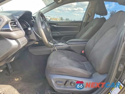Zdjęcie 7 z 12 samochodu: 2019 TOYOTA CAMRY LE VIN:4T1B11HK6KU196910 - miniatura